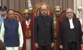 प्रदेश के 10वें राज्यपाल के रूप में रामेन डेका ने ली शपथ