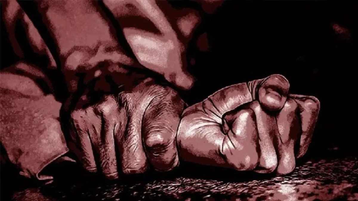 राजधानी रायपुर में लॉ की छात्रा से नशीली पदार्थ का सेवन कराकर पुलिस के जवान द्वारा दुष्कर्म